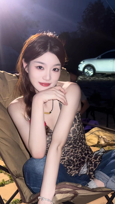 美女积积对积积软件特色功能